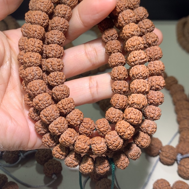 金刚菩提吊坠蜂王108尺寸10.6