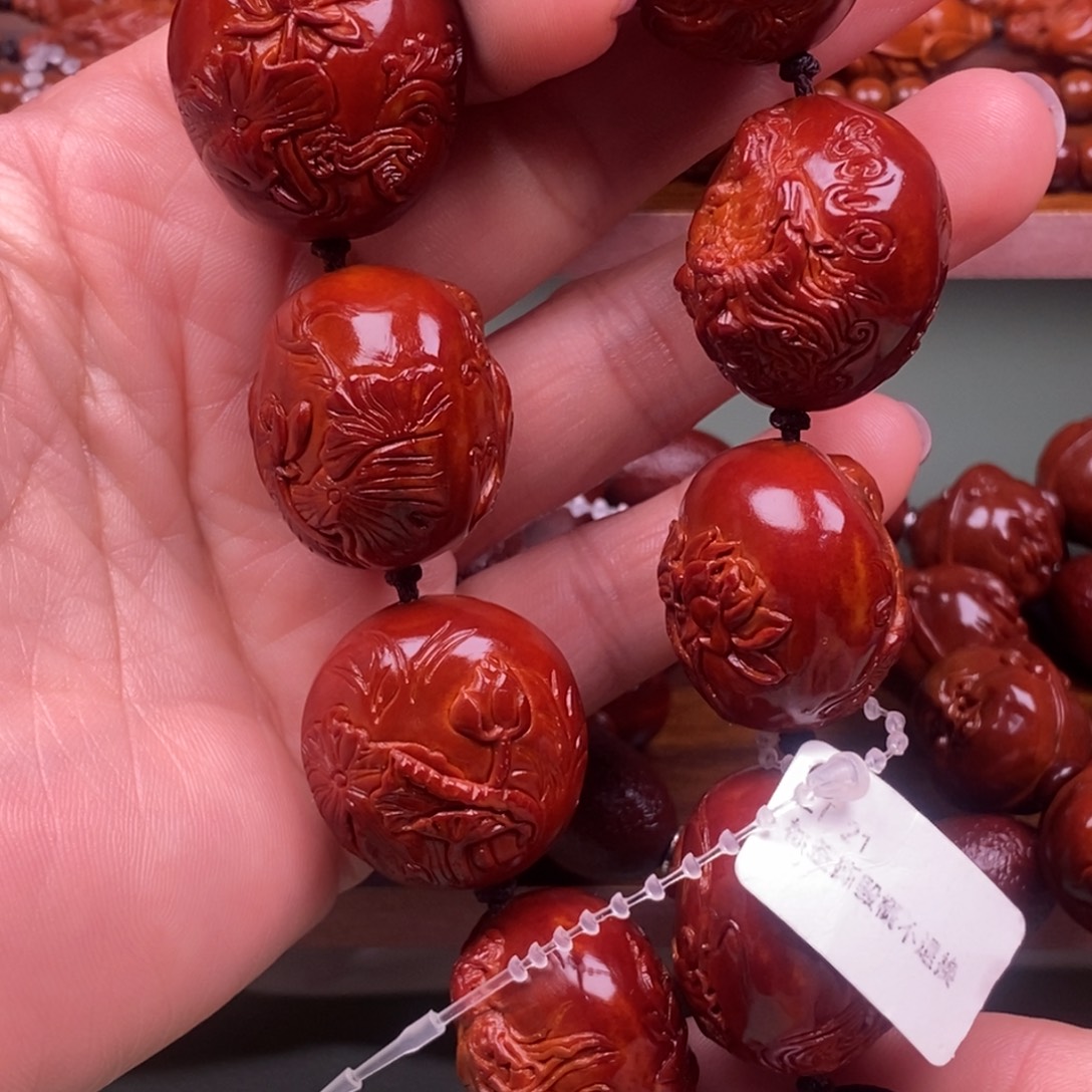 善***缘木质橄榄核回血直播间