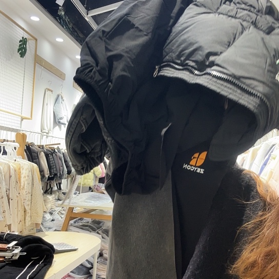 2条裤子一件羽绒马甲120