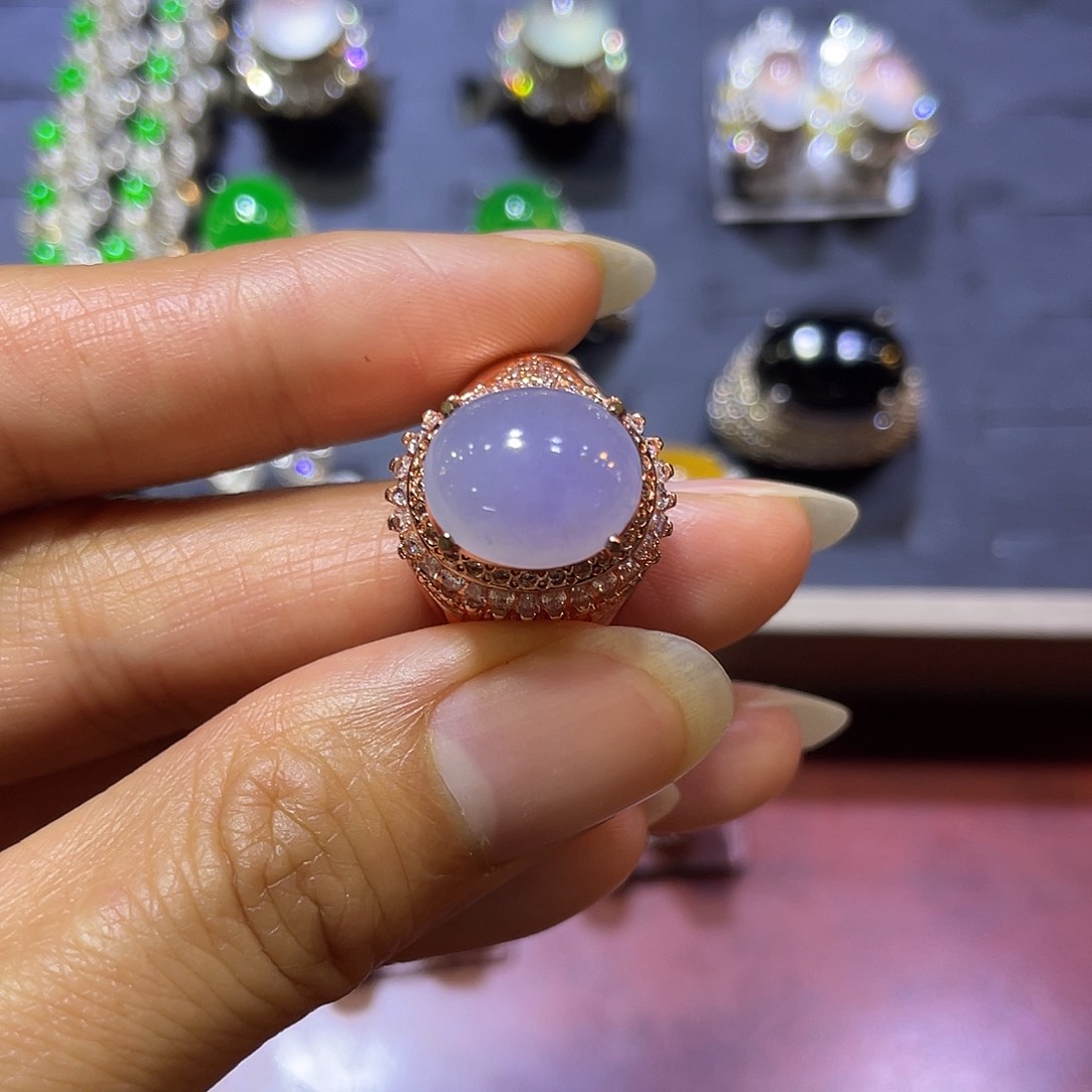 定制翡翠未镶嵌戒指