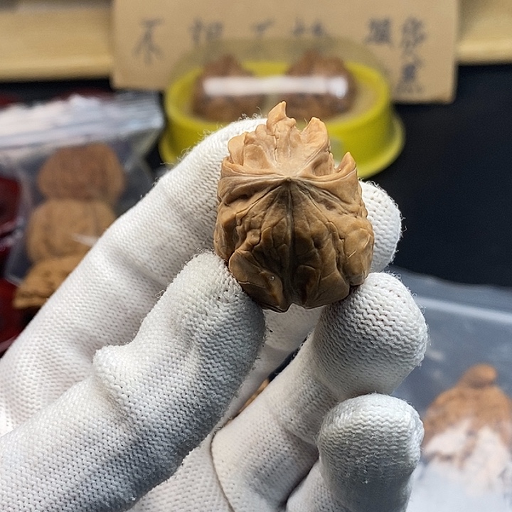 W***J吊坠文玩核桃磕碰不退不换