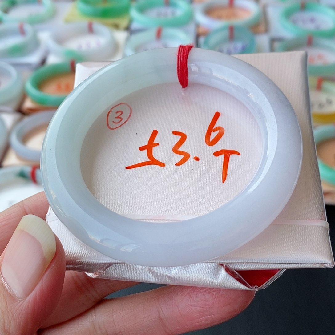 翡翠手镯未镶嵌3号链接