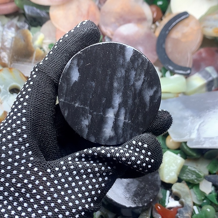 和田玉（糖玉）和田玉边角料未镶嵌