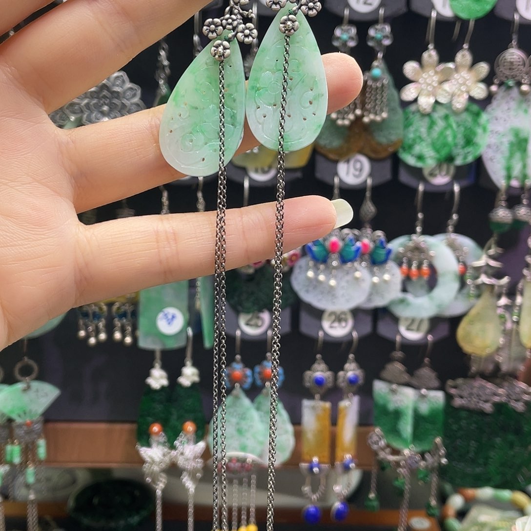 温***道翡翠银S925镶嵌耳饰dhjggu