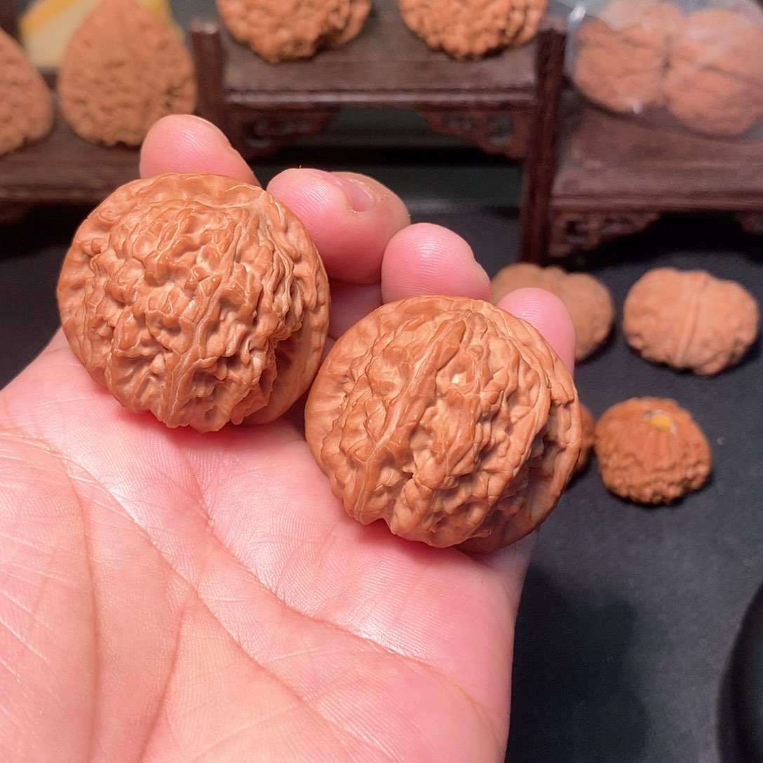 吊坠文玩核桃42尺，全品白狮子