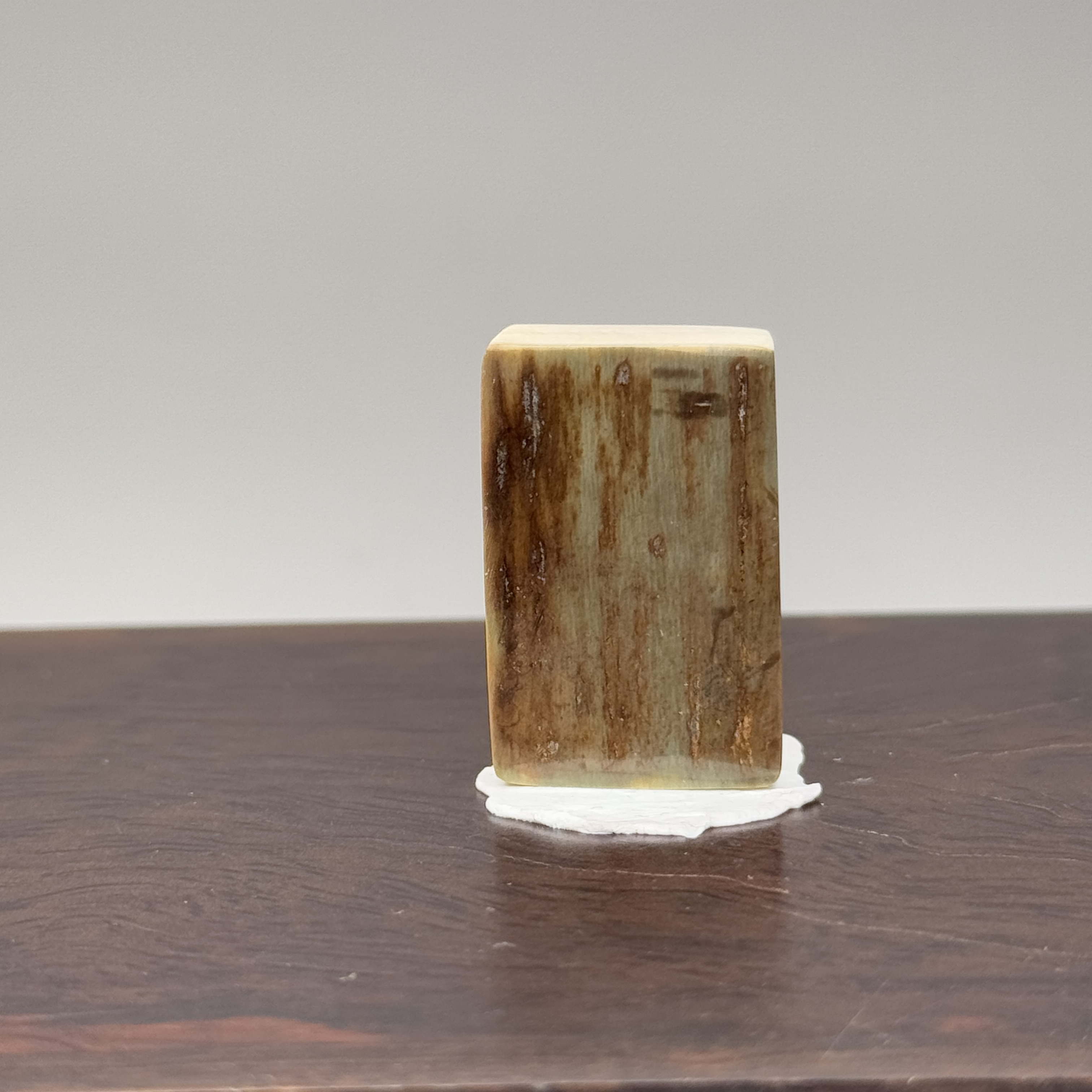 25*15*6mm4.6g无事牌吊坠天然猛犸牙K385