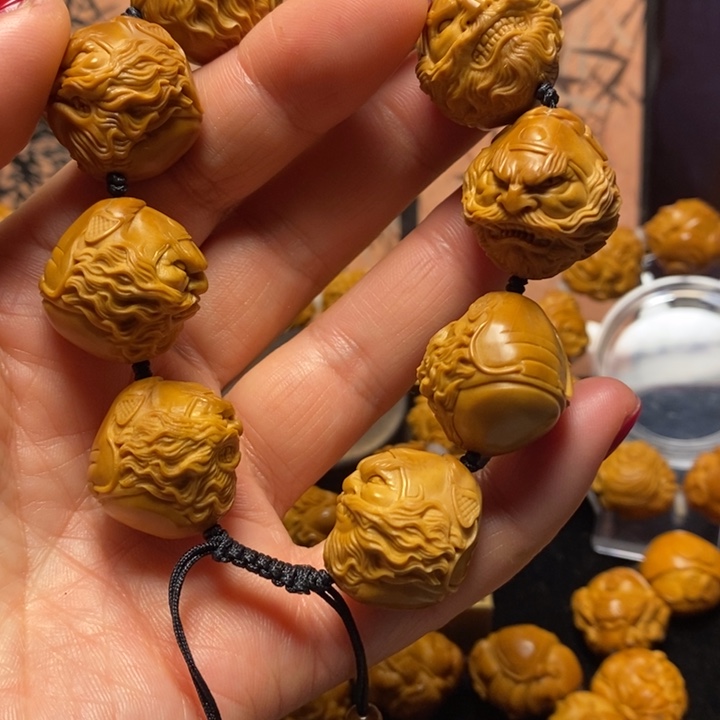 橄榄核手串/手链钟馗头