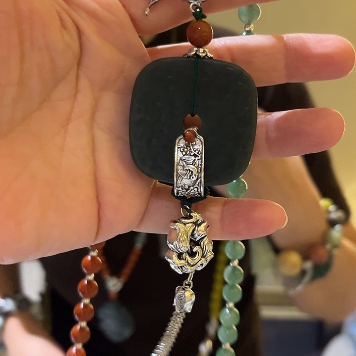 吊坠(赠链)未镶嵌和田玉