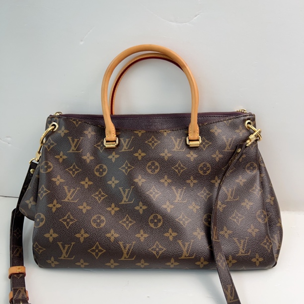 95新 LouisVuitton/路易威登 路易威登老花咖色传奇单肩包
