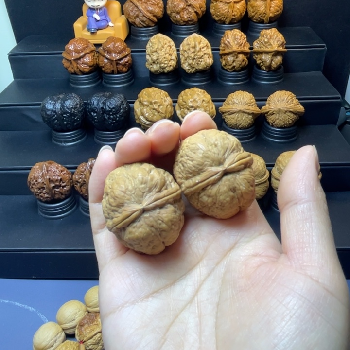 桃核吊坠文玩核桃平头蟾