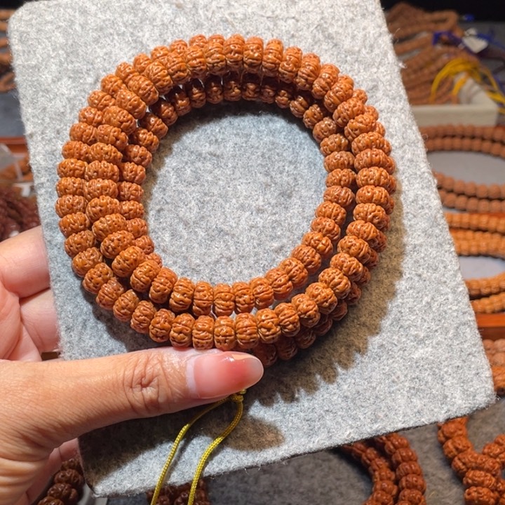 金刚菩提吊坠宜****）六瓣泰森天花板长串