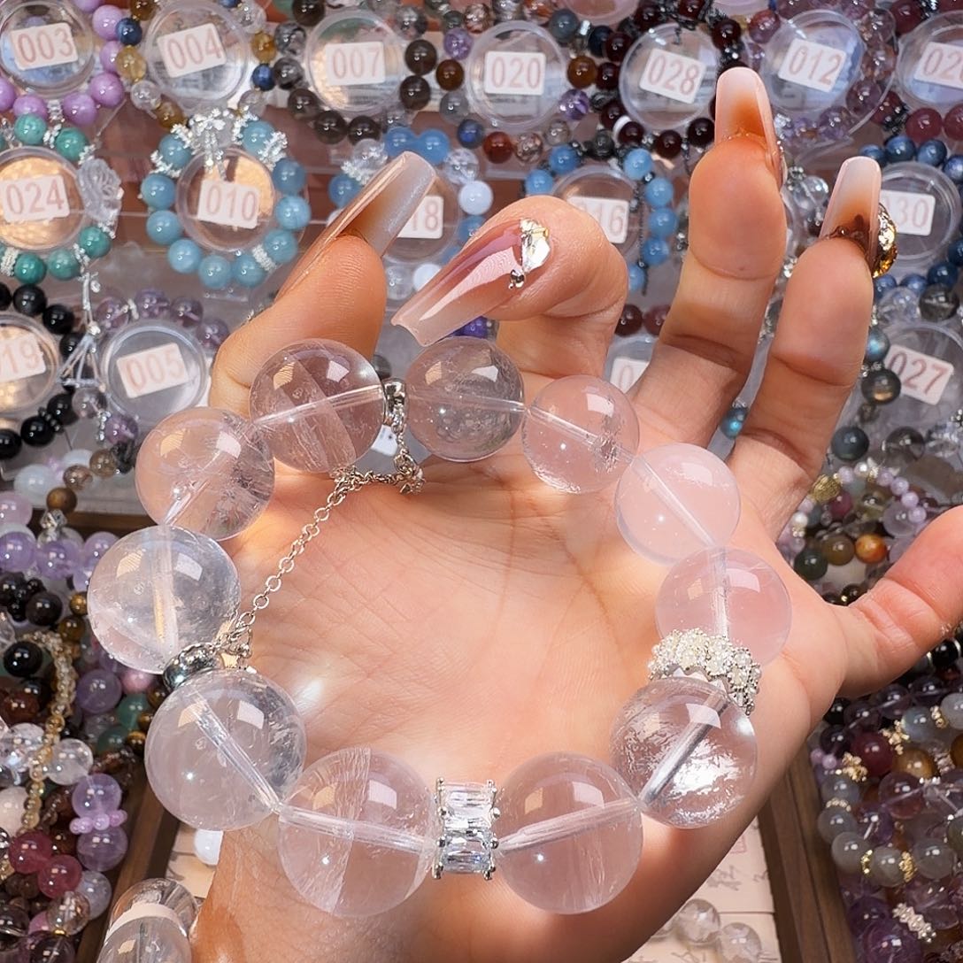 E***l水晶合金手链奶白