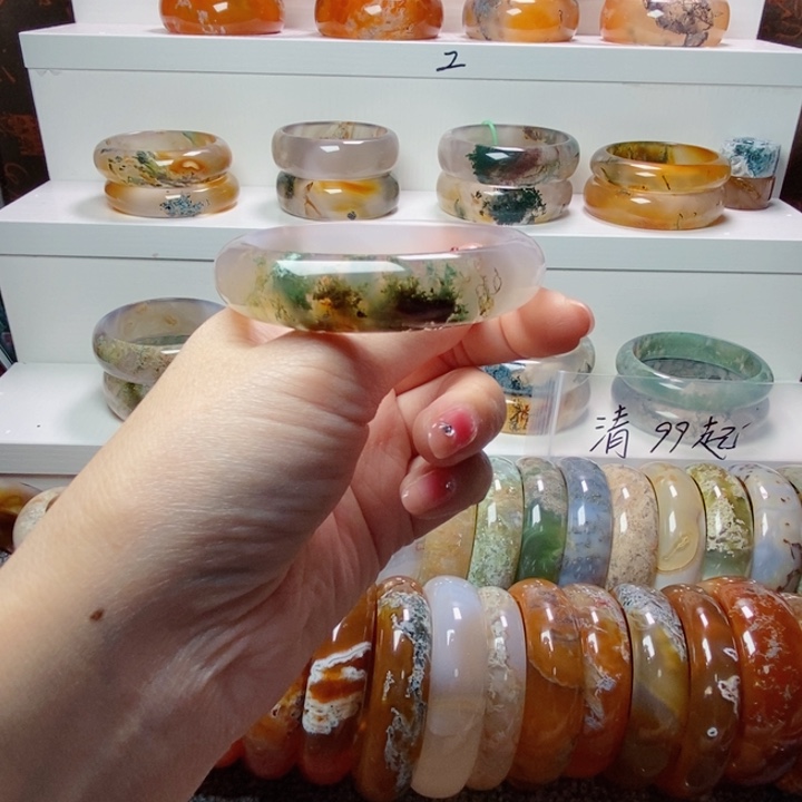 玛瑙/玉髓手镯未镶嵌小*