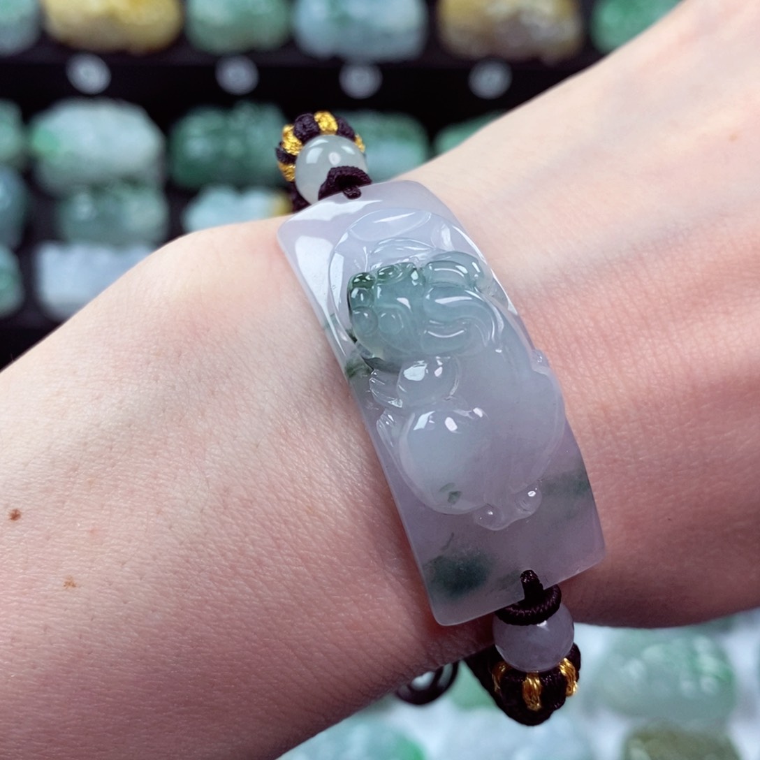 翡翠颈饰未镶嵌天然