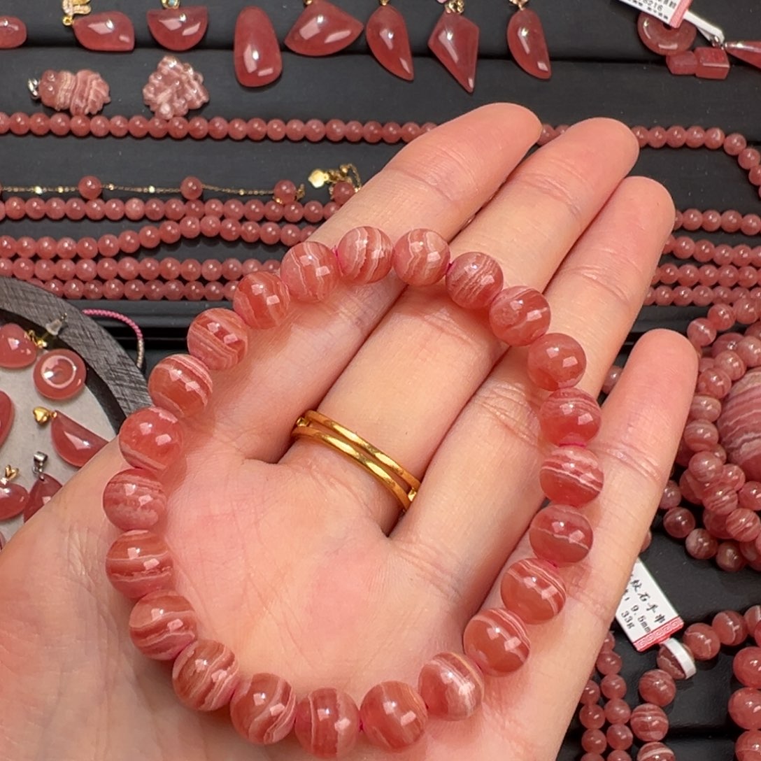 青***髓菱锰矿（红纹石）未镶嵌手绳