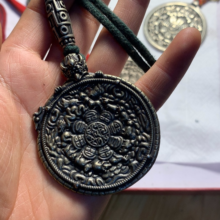 琉璃颈饰小****伴喜欢的朋友