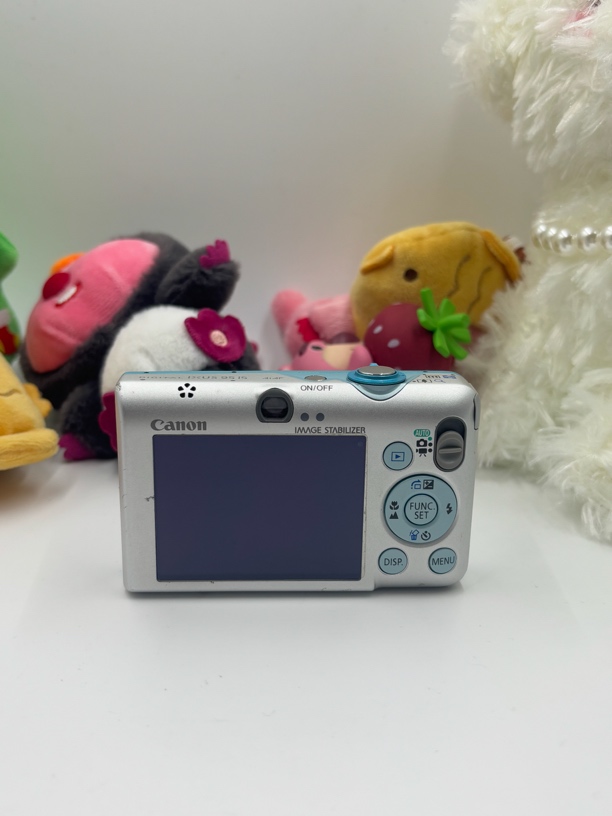 9新  Canon/佳能 IXUS95蓝色便携式复古数码相机CCD校园