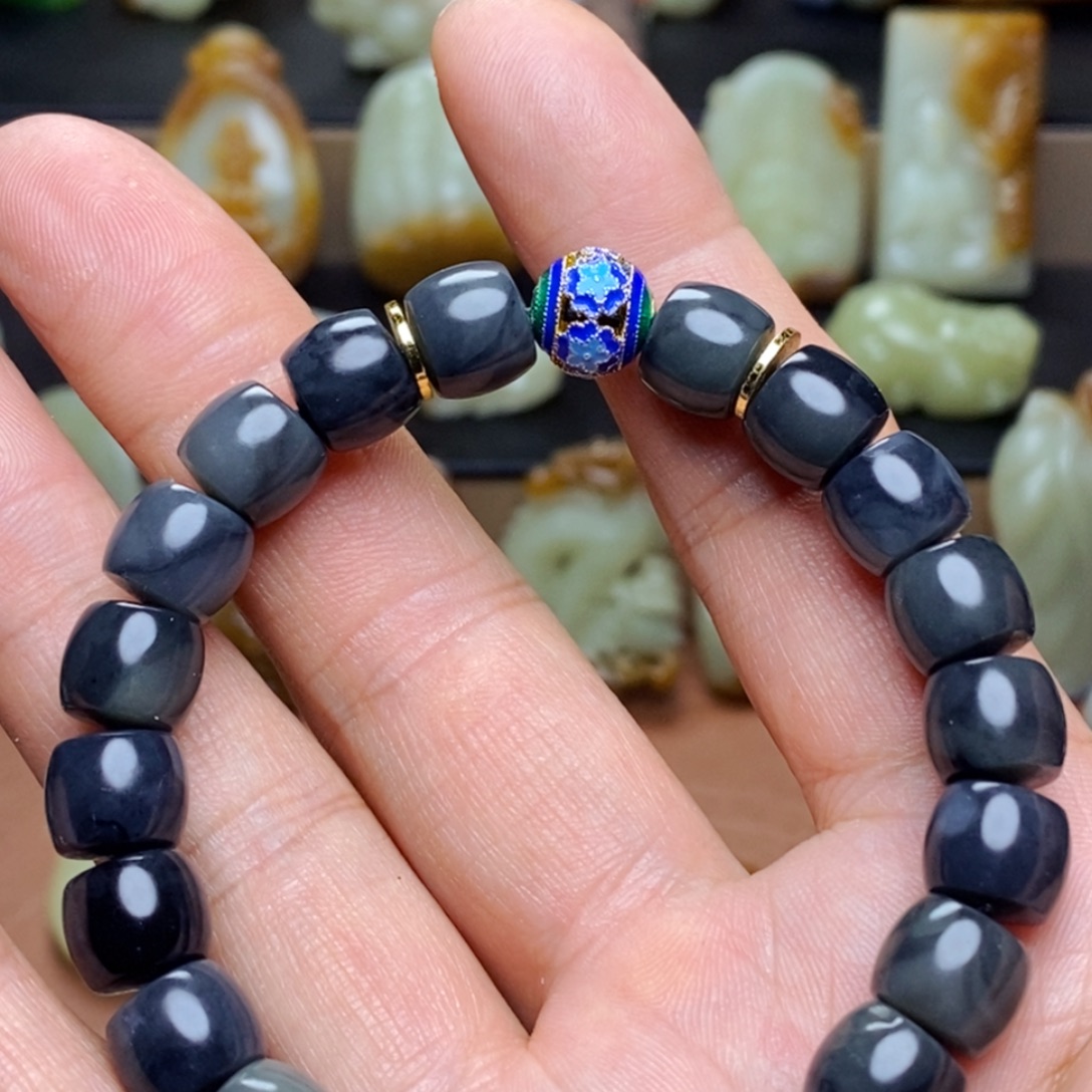 和田玉未镶嵌吊坠(不含链)