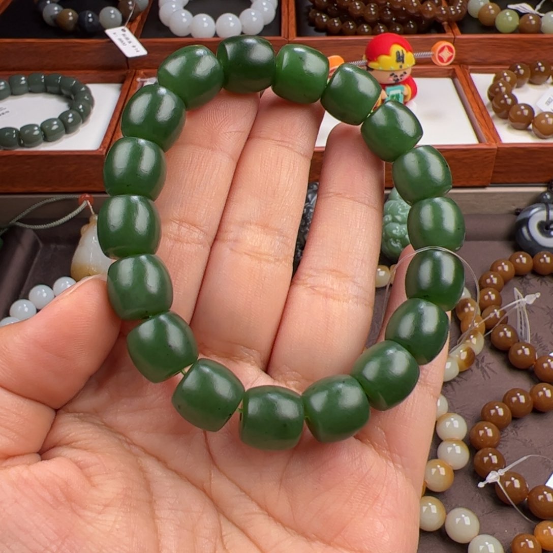 和田玉手链未镶嵌碧籽12