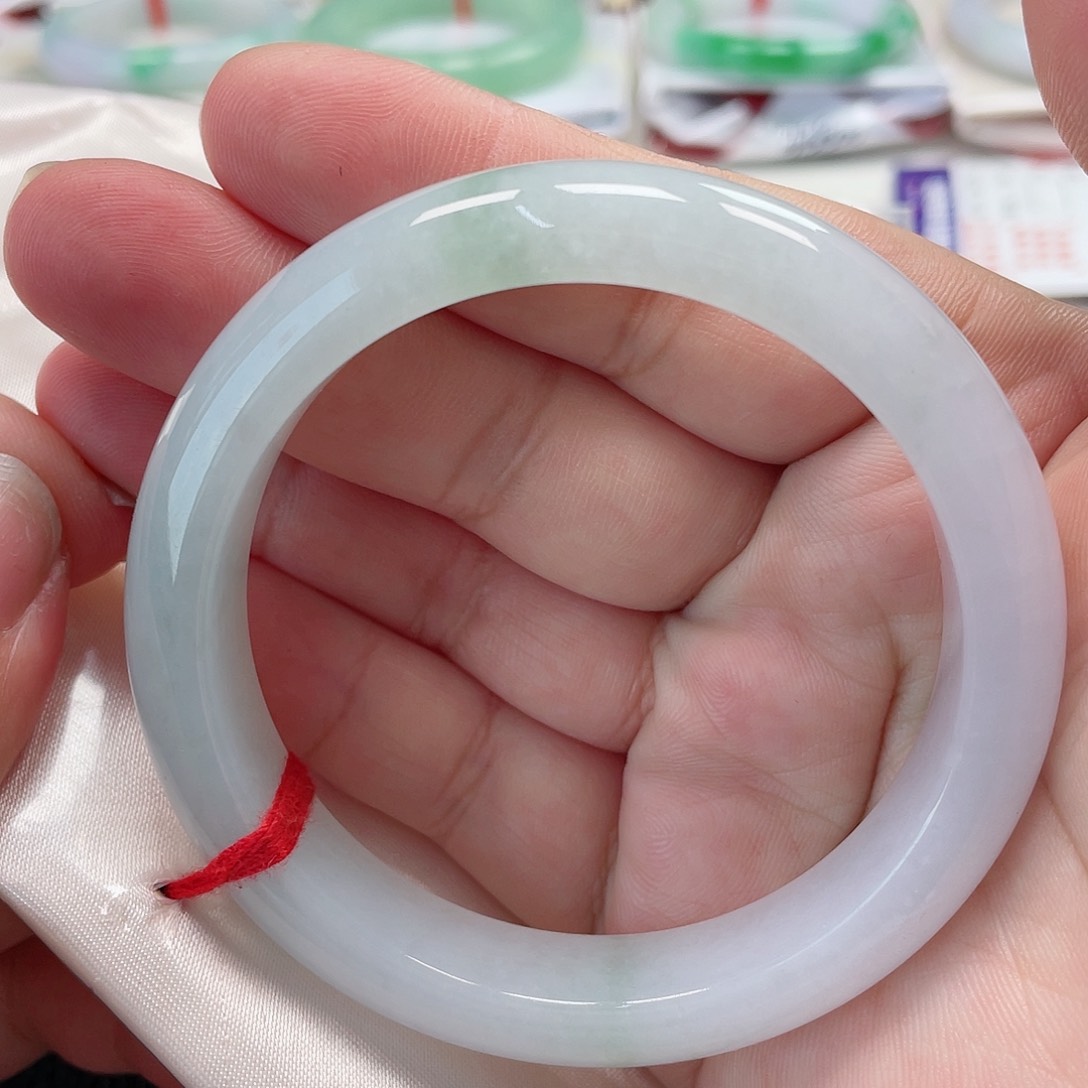 翡翠未镶嵌手镯缅甸翡翠手镯58圈