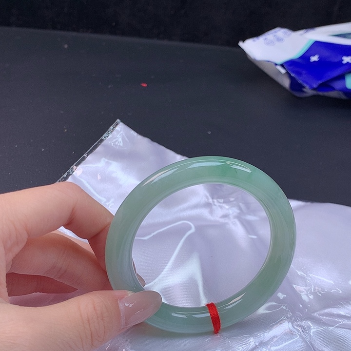 翡翠未镶嵌手镯55