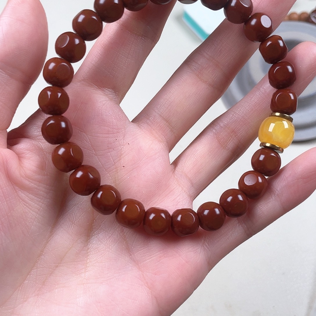 吊坠猴头核桃半毕业六方