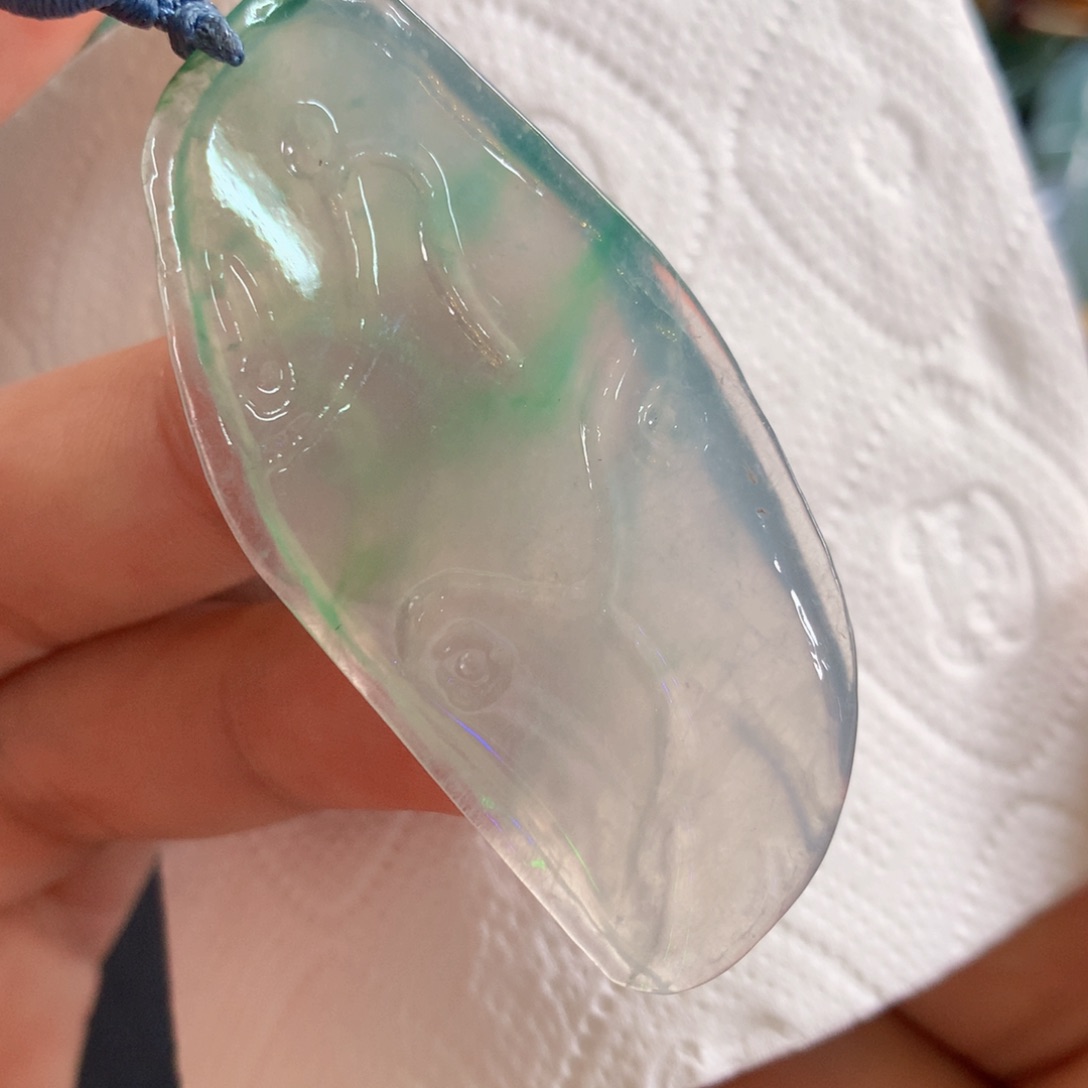 【闪购商品】翡翠吊坠(不含链)未镶嵌