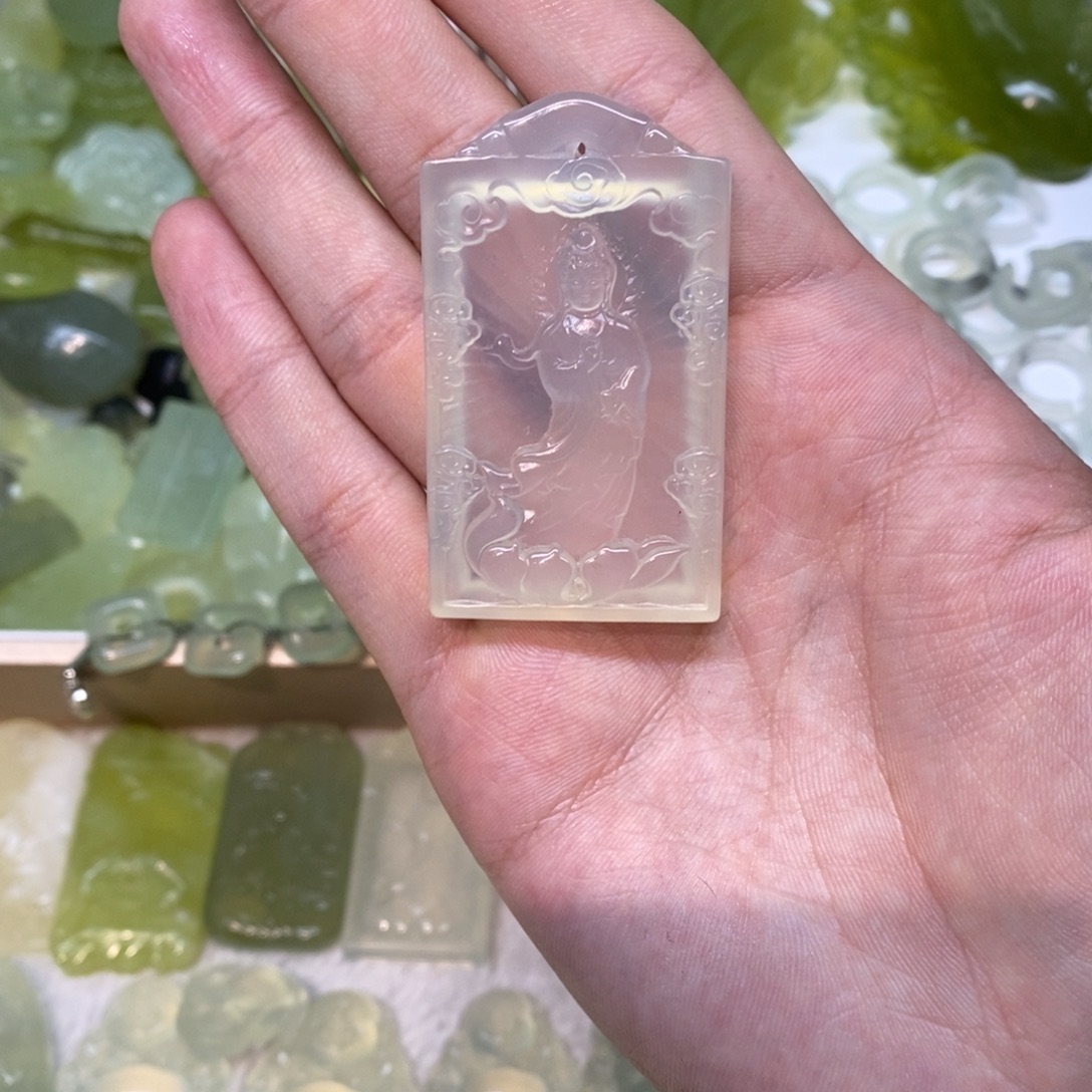 岫玉未镶嵌吊坠(不含链)