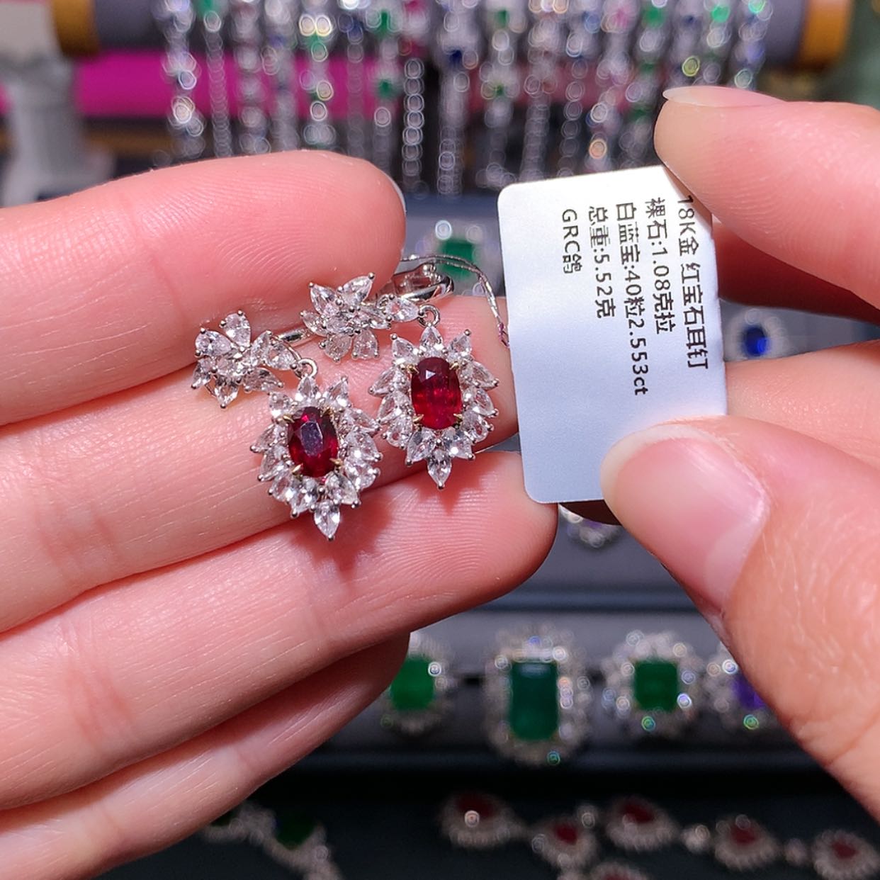 【闪购商品】红宝石耳钉18K金镶嵌