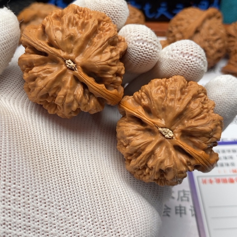 【闪购商品】吊坠文玩核桃1****69粗筋