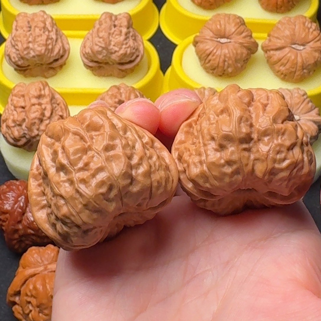 文玩核桃闪购精品蛤蟆39