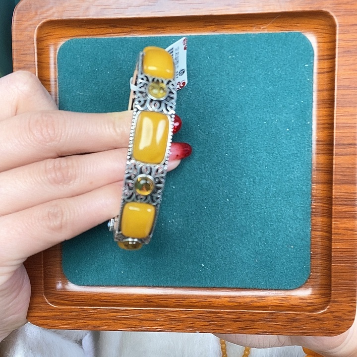 蜜蜡手镯银S925镶嵌手镯