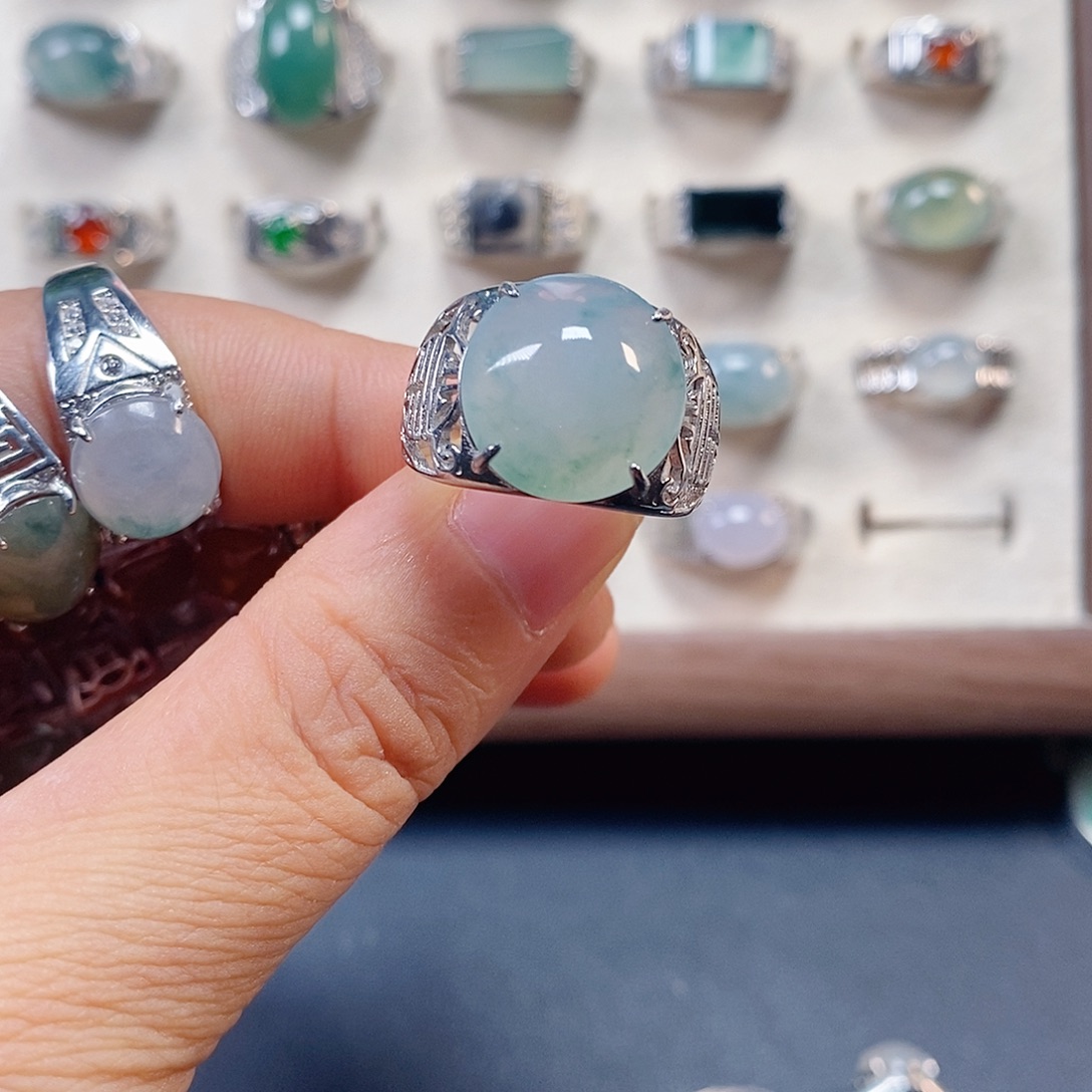 其***e翡翠银S925镶嵌戒指