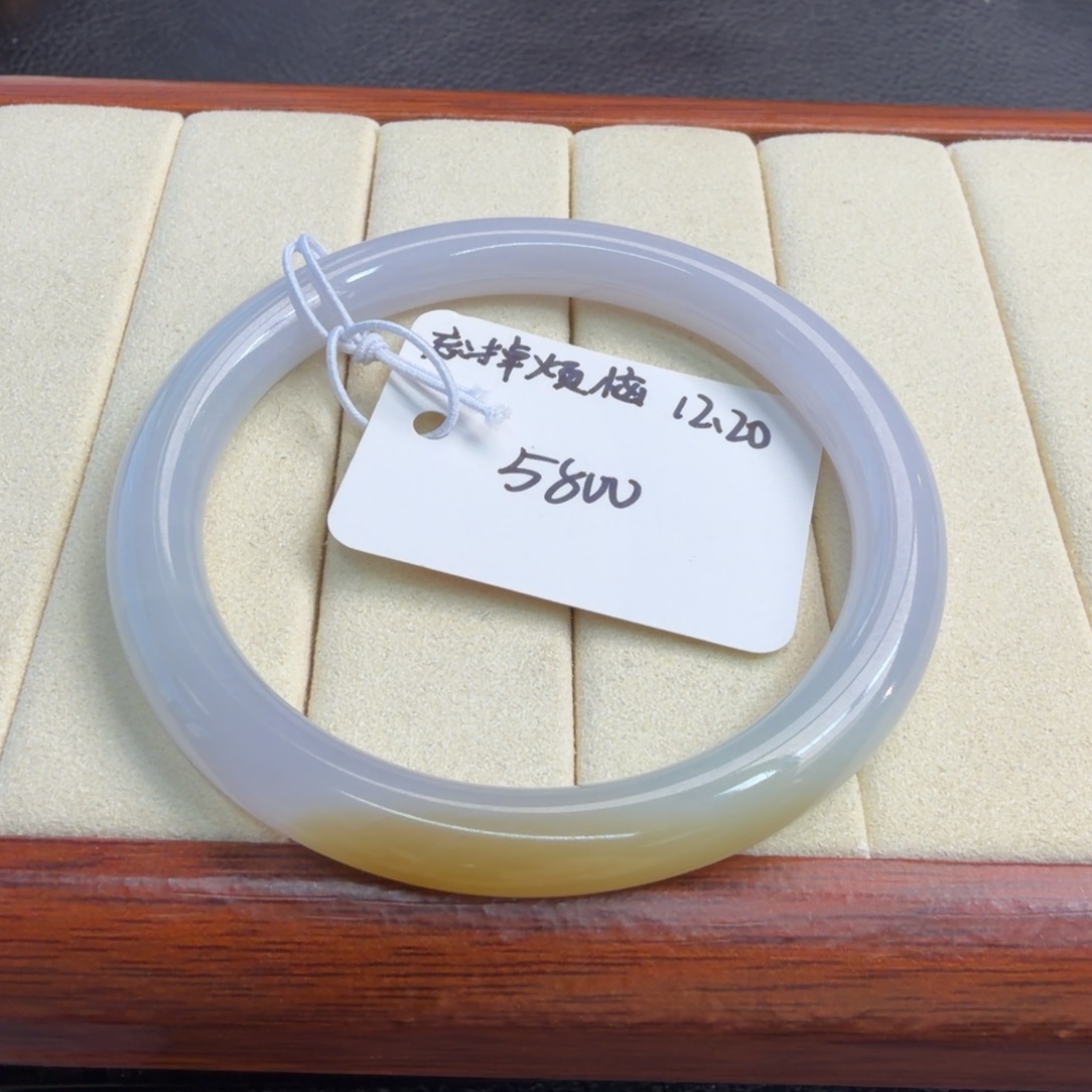 定制翡翠未镶嵌55