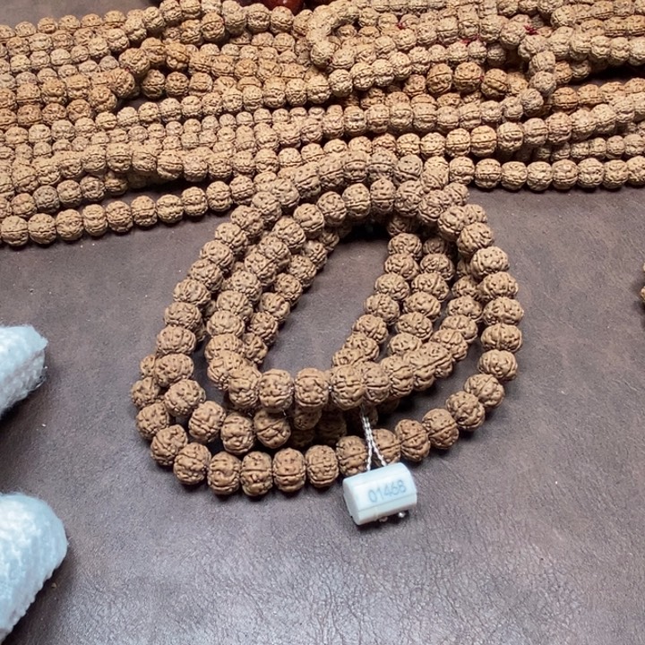 淡***哥吊坠金刚菩提树王