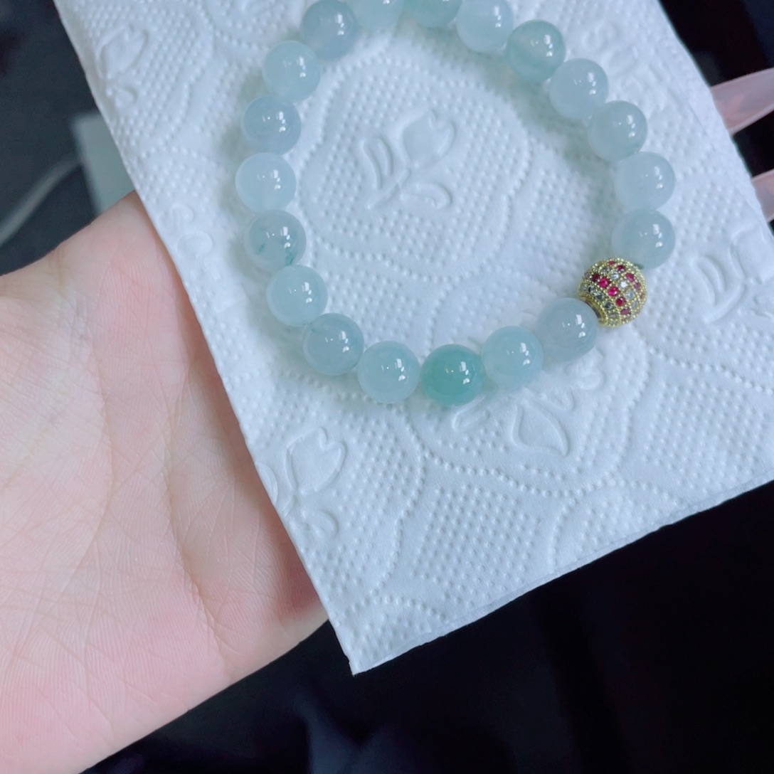 定制翡翠未镶嵌珠串