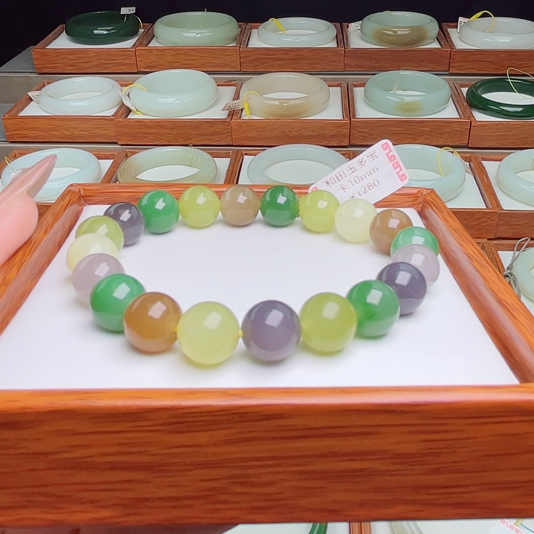 和田玉未镶嵌手串10mm