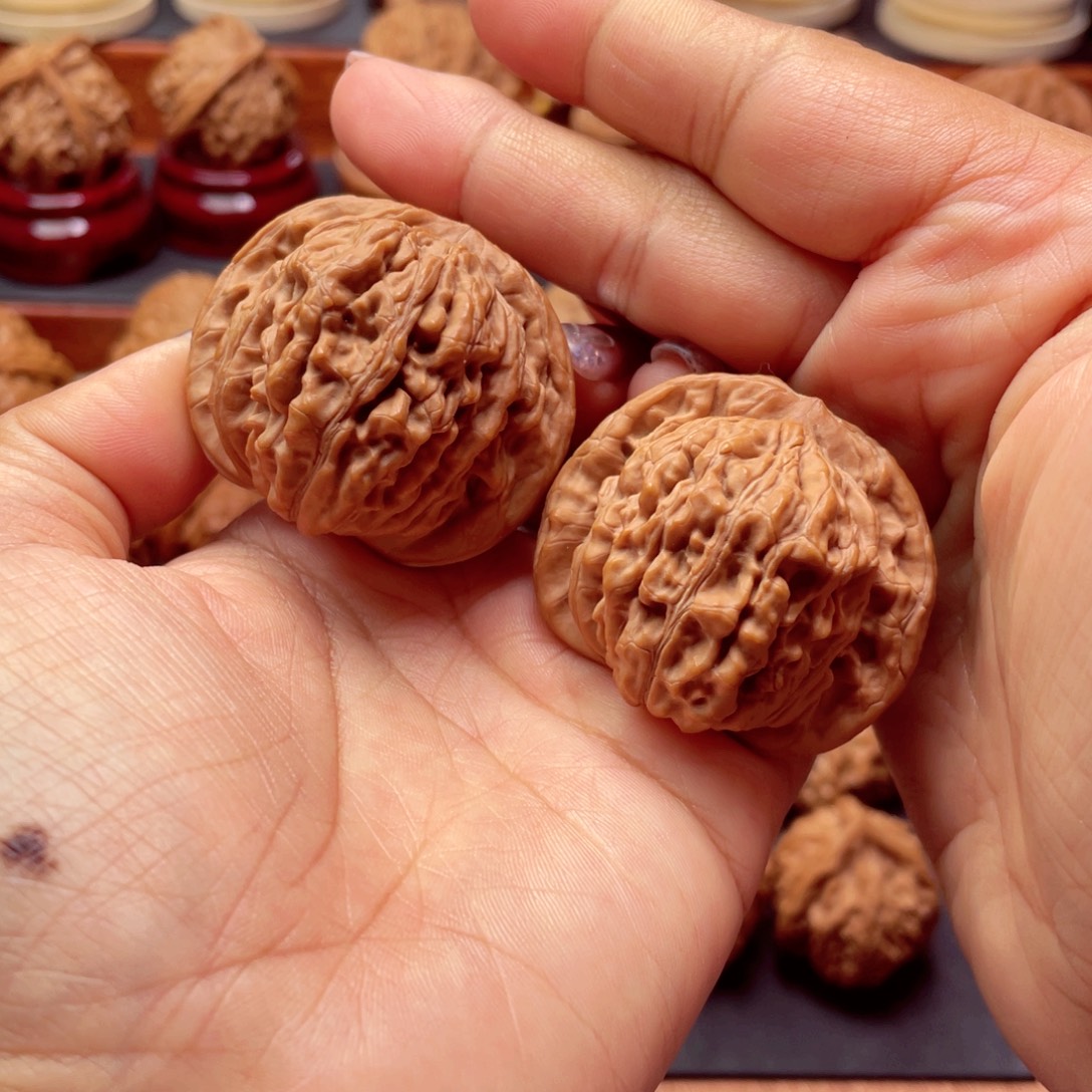 @***欢把件文玩核桃四座楼43