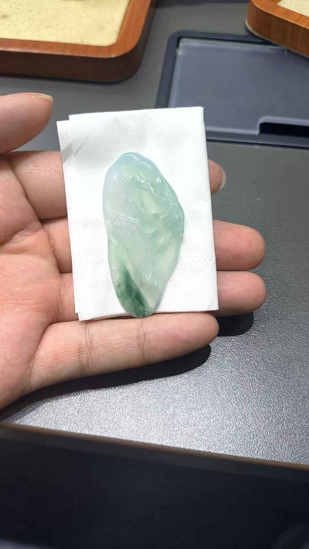 天然翡翠A货挂件236
