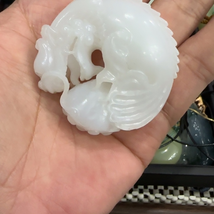 和田玉未镶嵌挂件