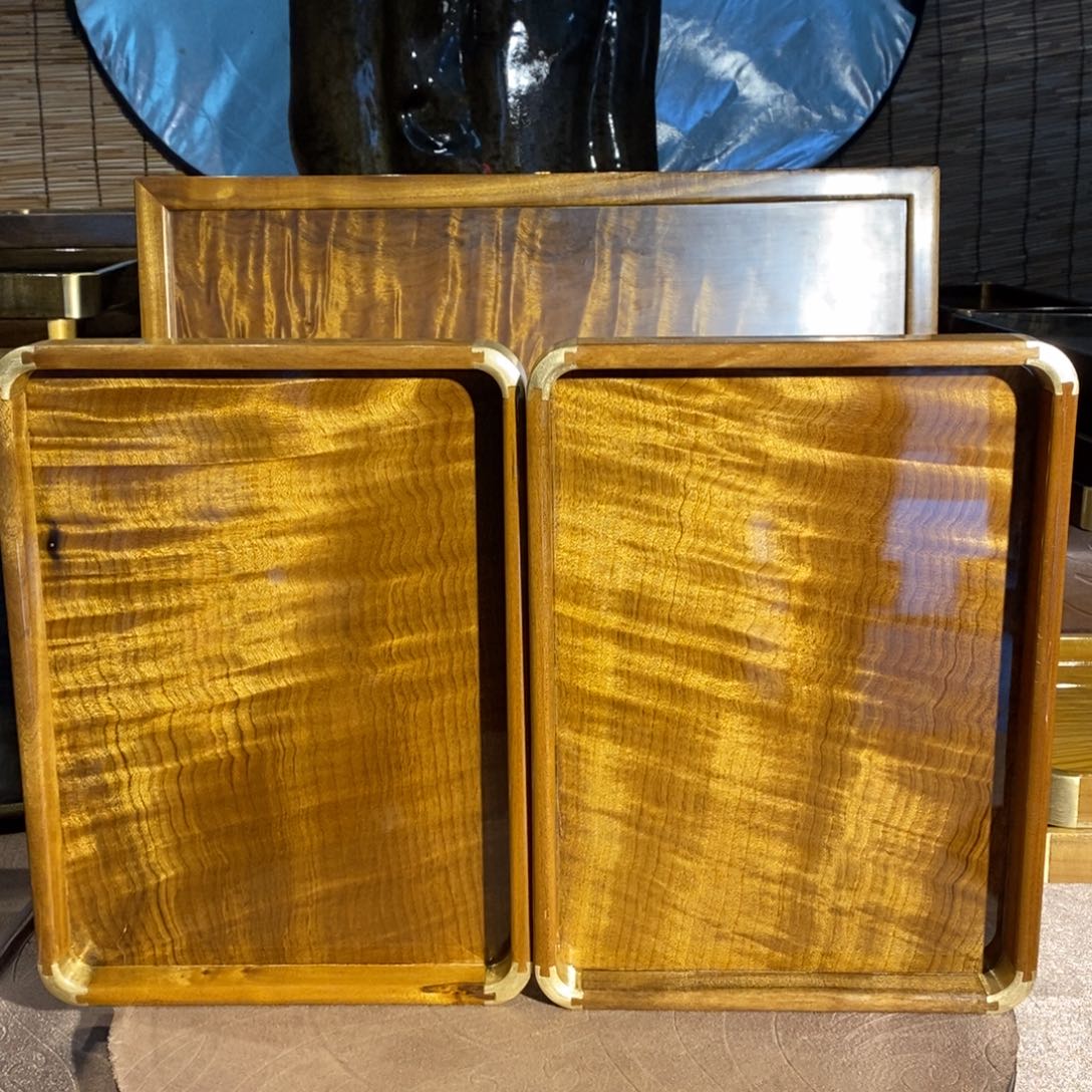 阴沉木屋*金丝楠木文茶盘一对