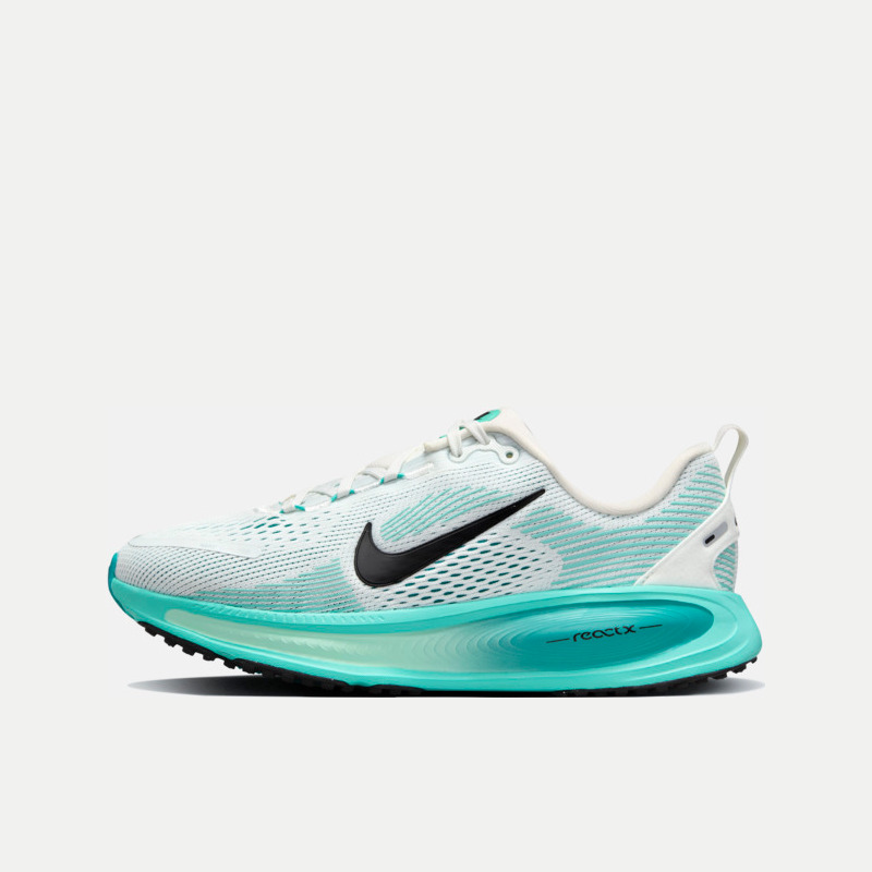 【滔搏联动】NIKE耐克NIKE VOMERO 18 (GS)玩球穿搭HQ2157-103