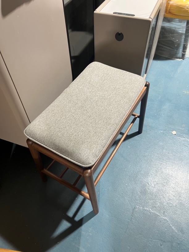 换鞋凳黑胡桃木实木换鞋凳样品清0.58