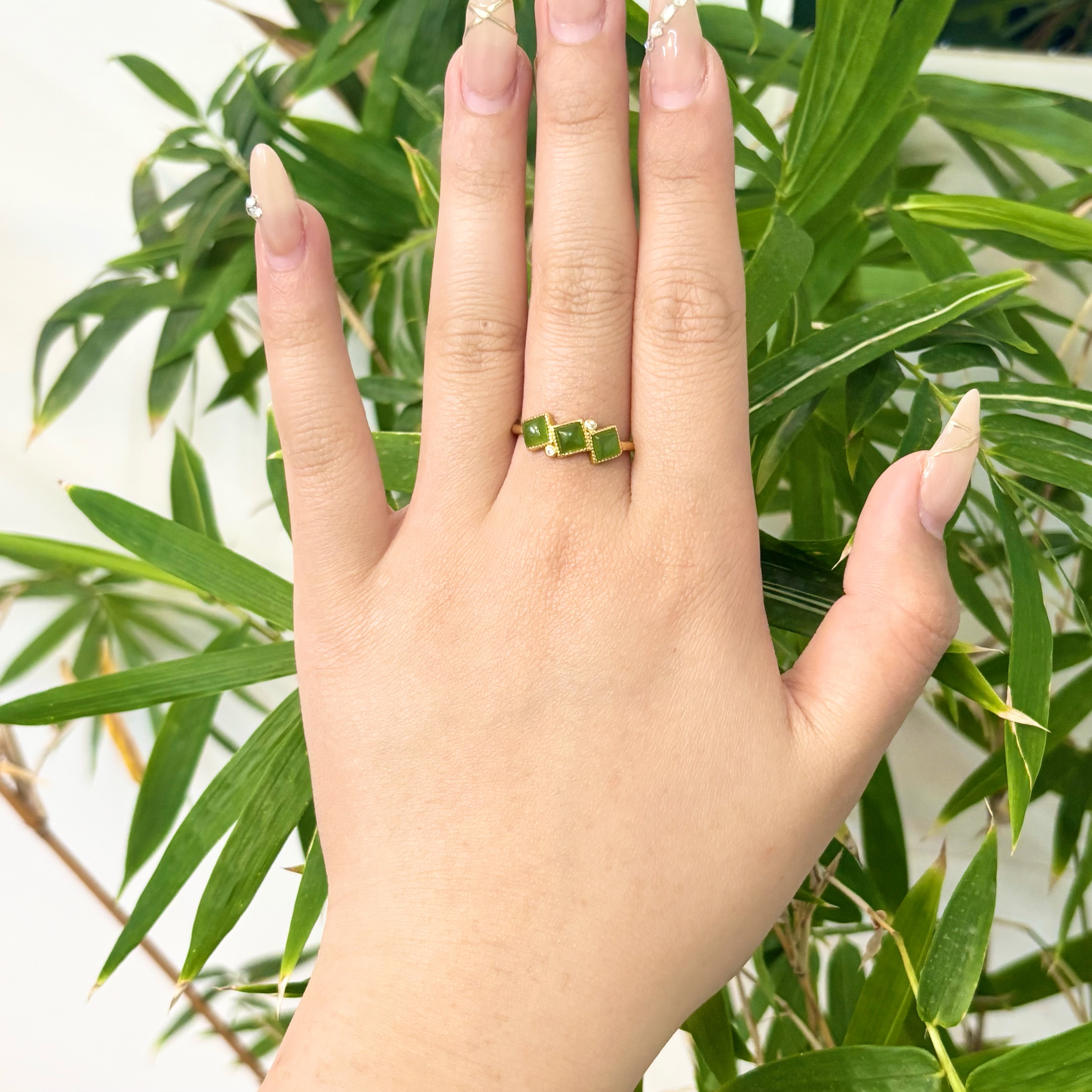 龙瑞珠宝-天然和田玉小方块戒指s925银轻奢精美气质时尚款戒指