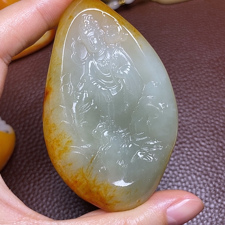 人***惜和田玉未镶嵌颈饰
