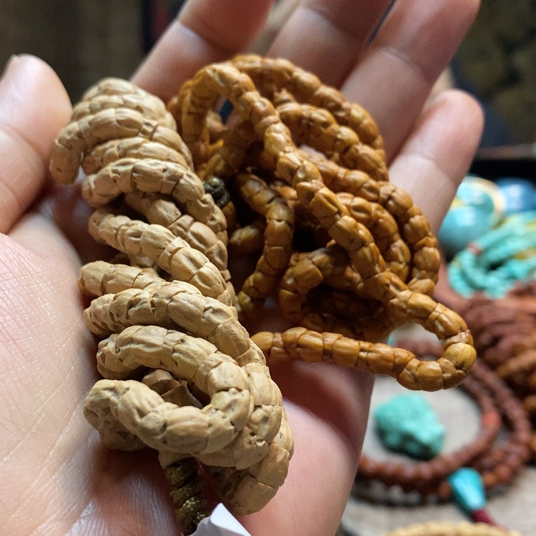 吊坠柏香籽/百香籽热振粉油皮几何大肠
