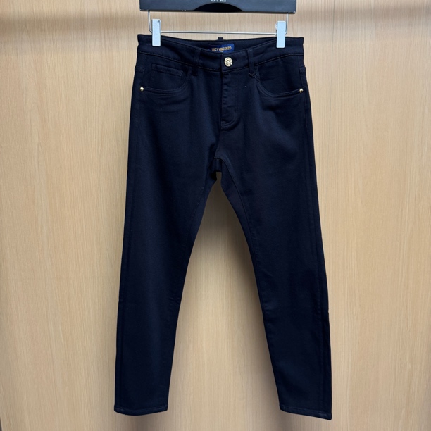 【24K不掉色】095男士港货休闲丹宁小脚牛仔裤