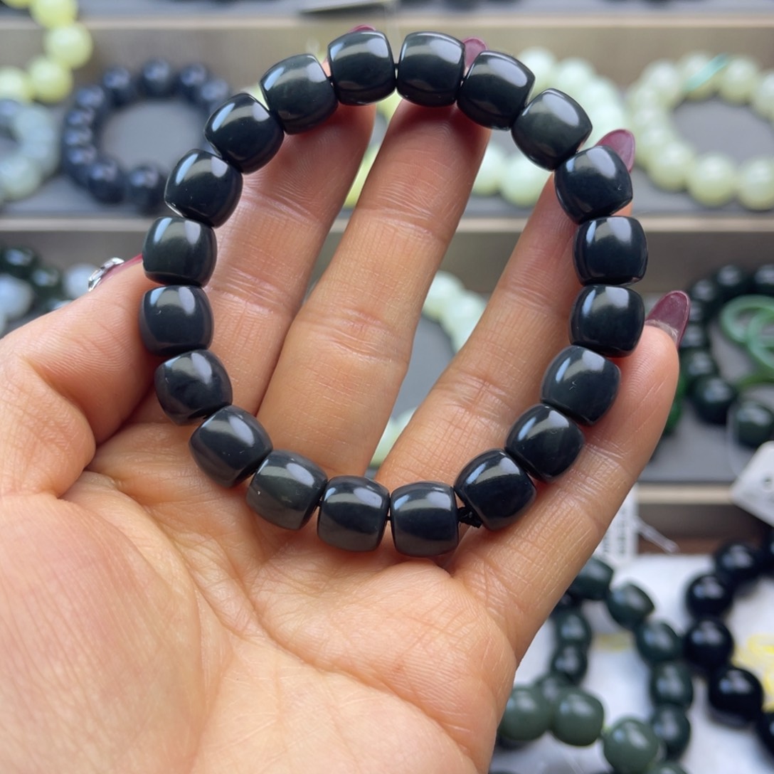 和田玉手链未镶嵌