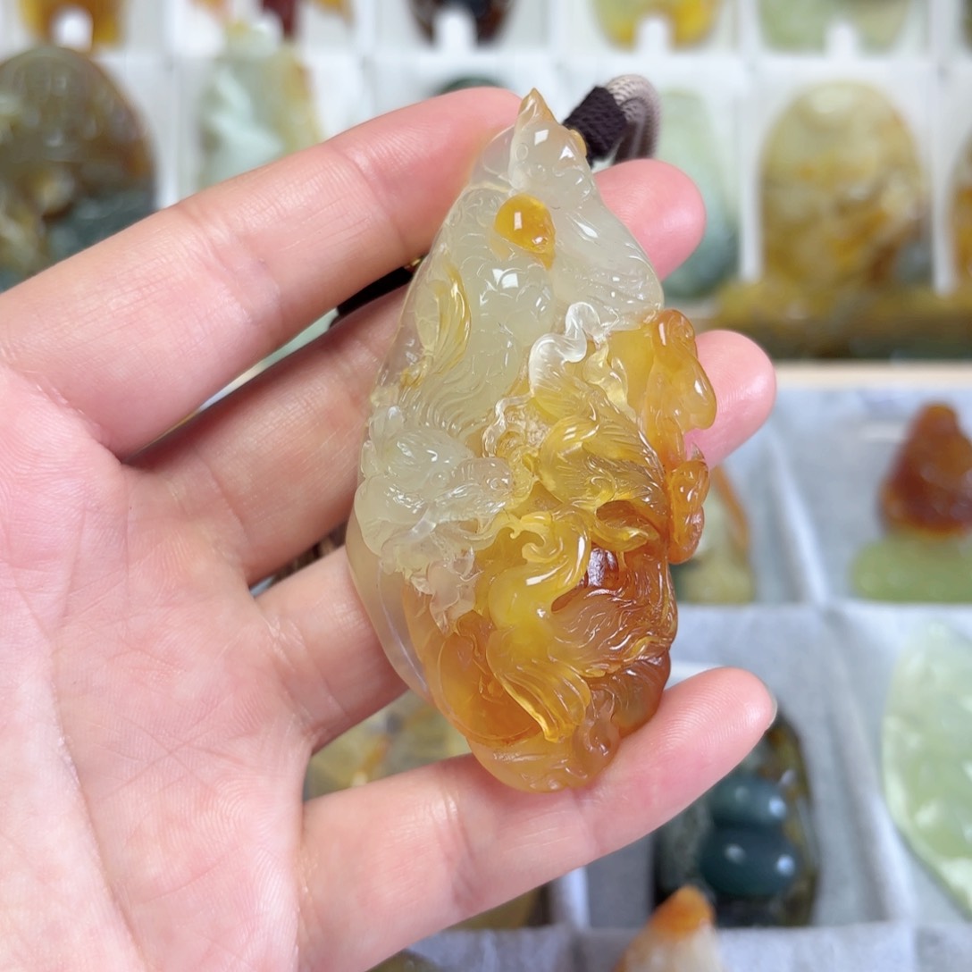 蛇纹石玉吊坠(不含链)未镶嵌