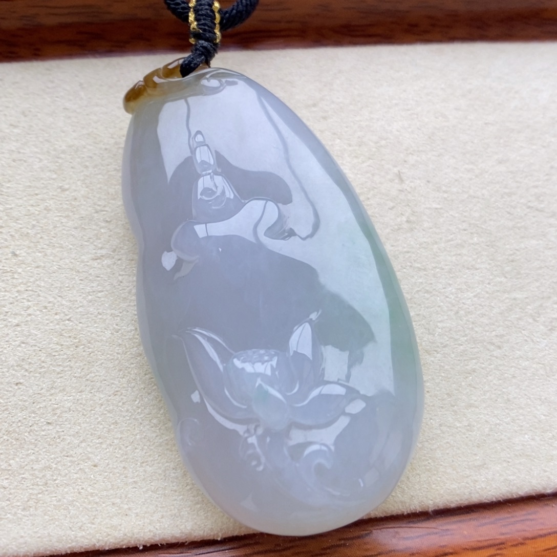 翡翠未镶嵌颈饰吊坠37